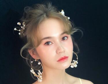 南寧化妝課堂：無痕氣質(zhì)妝容，無妝勝有妝