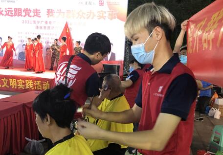 你合適剪短發(fā)嗎？廣西專業(yè)美發(fā)學(xué)校教你判斷