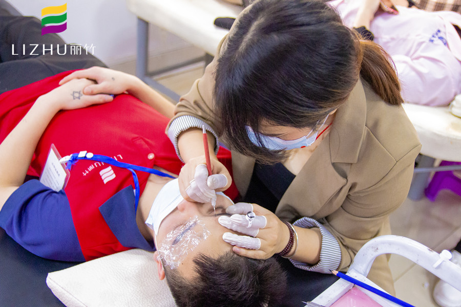 紋繡趣味知識：紋繡師五大派系，你屬于哪一個