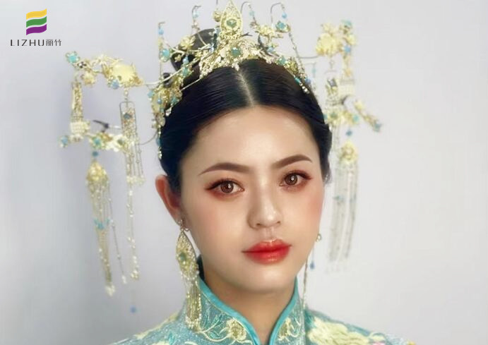 新中式秀禾新娘造型 | 麗竹學校彩妝作品