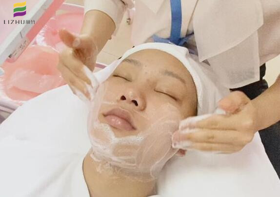如何用洗面奶洗臉？廣西美容面部護(hù)理教學(xué)