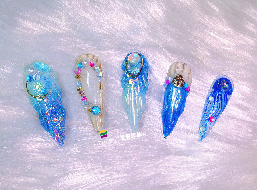 美人魚美甲、泡泡美甲、玫瑰雕花美甲 |  南寧美甲短期培訓(xùn)班作品