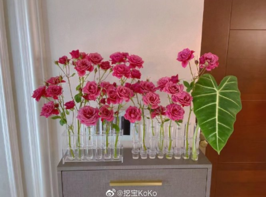 試管花瓶插花，廣西南寧花藝師培訓(xùn)學(xué)校分享浪漫