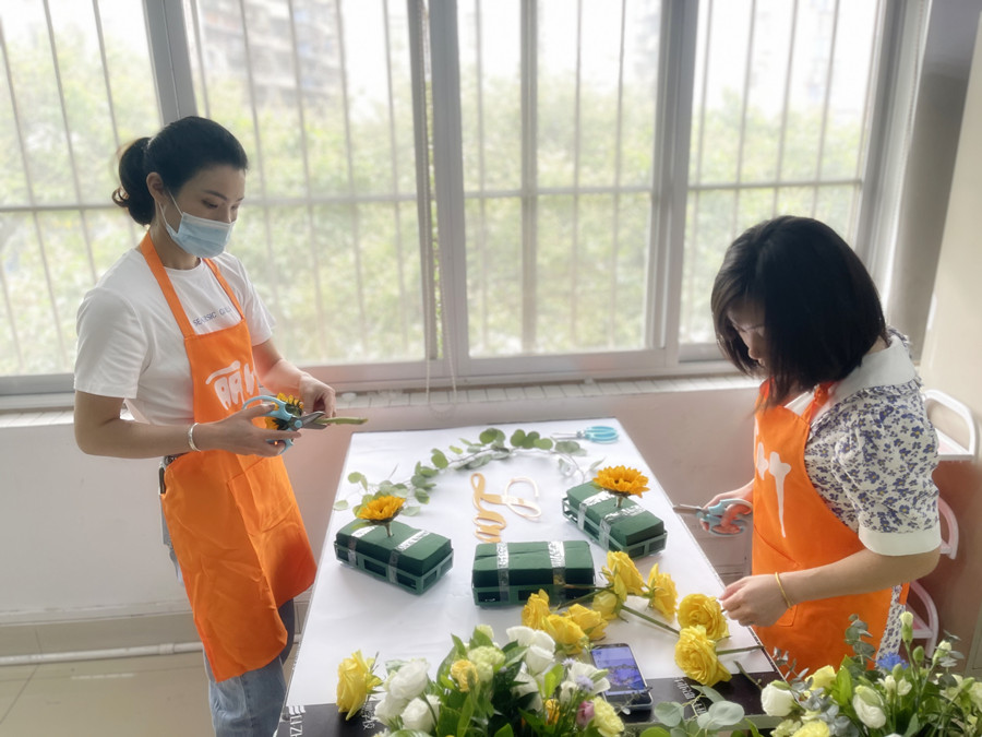 韓式花束設(shè)計(jì)風(fēng)格，南寧網(wǎng)紅花藝培訓(xùn)班講解