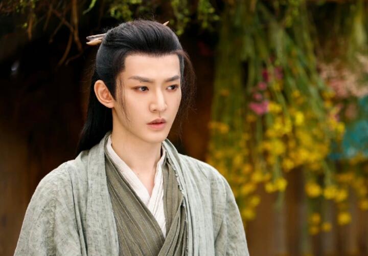 涂山璟眼妝教程，廣西彩妝眼妝培訓(xùn)