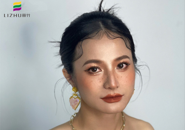 極簡(jiǎn)輕奢造型，南寧彩妝寫真作品