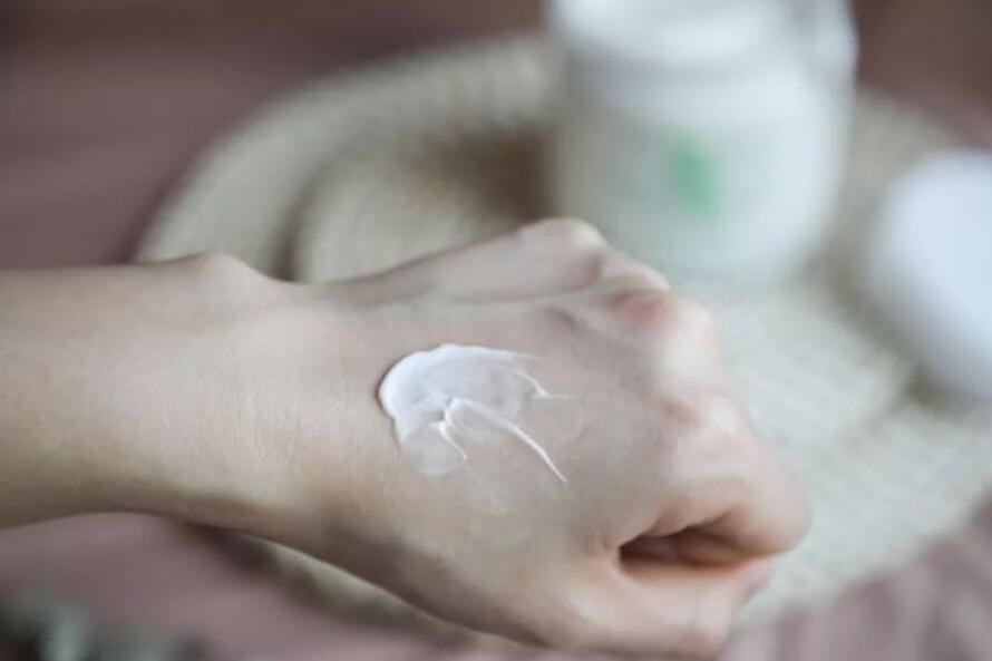 身體乳使用誤區(qū)，南寧美容美體護(hù)膚學(xué)校分享