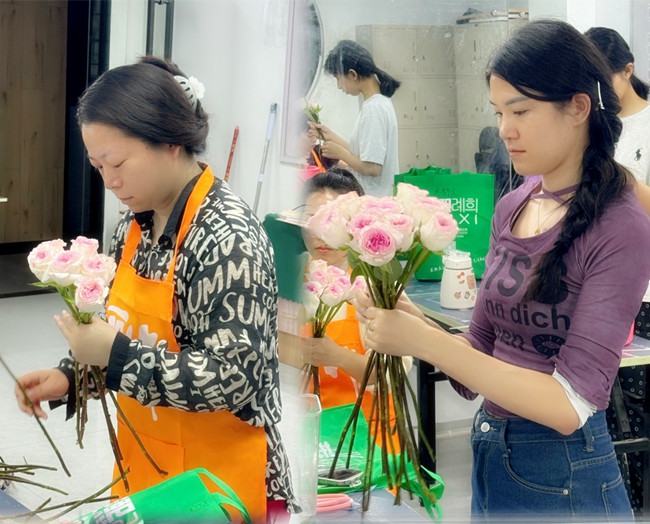 螺旋花束的教程，南寧花藝師學(xué)校分享