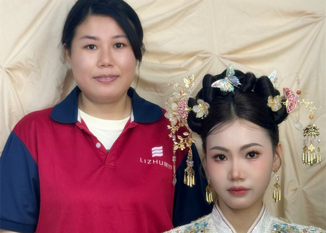 新中式秀禾，南寧化妝學(xué)校十大品牌
